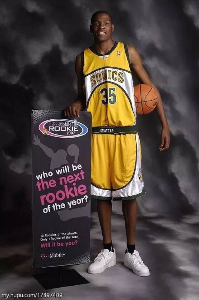 Rookie焦点对战,杜兰特与70激战老鹰分钟,晋级下一阶段胜负难料!-开云